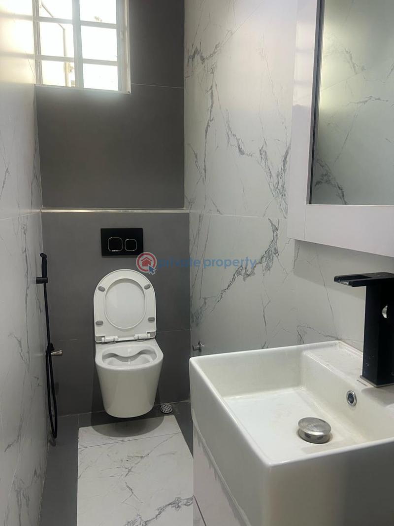 6 bedroom detached home with all en-suite bedrooms, cinema, roof terrace & bq - 20 6 bedroom Detached Duplex For Sale Magodo Phase 2 Magodo GRA Phase 1 Ojodu Lagos - 20