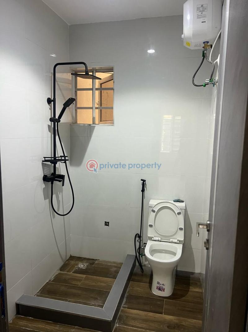 6 bedroom detached home with all en-suite bedrooms, cinema, roof terrace & bq - 31 6 bedroom Detached Duplex For Sale Magodo Phase 2 Magodo GRA Phase 1 Ojodu Lagos - 31