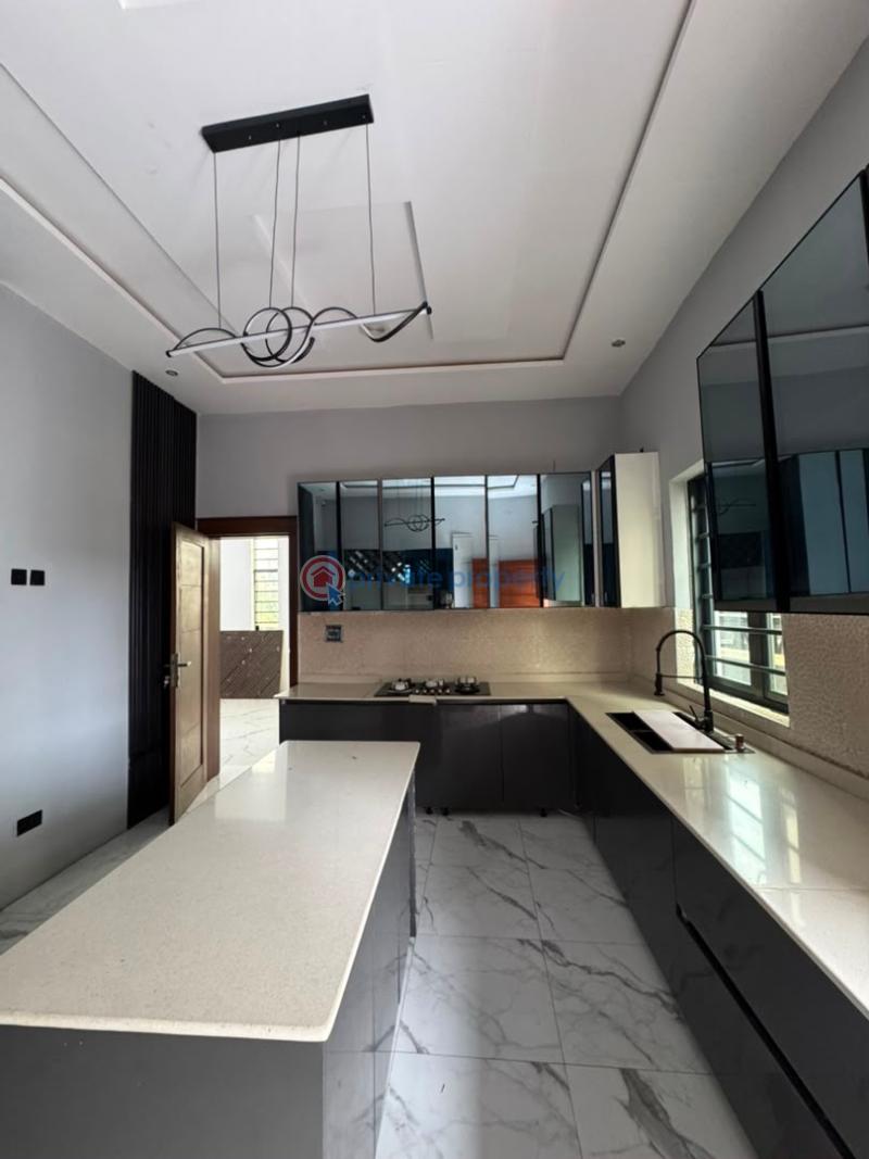 6 bedroom Detached Duplex For Sale Ikate Elegushi Lekki Lagos - 3