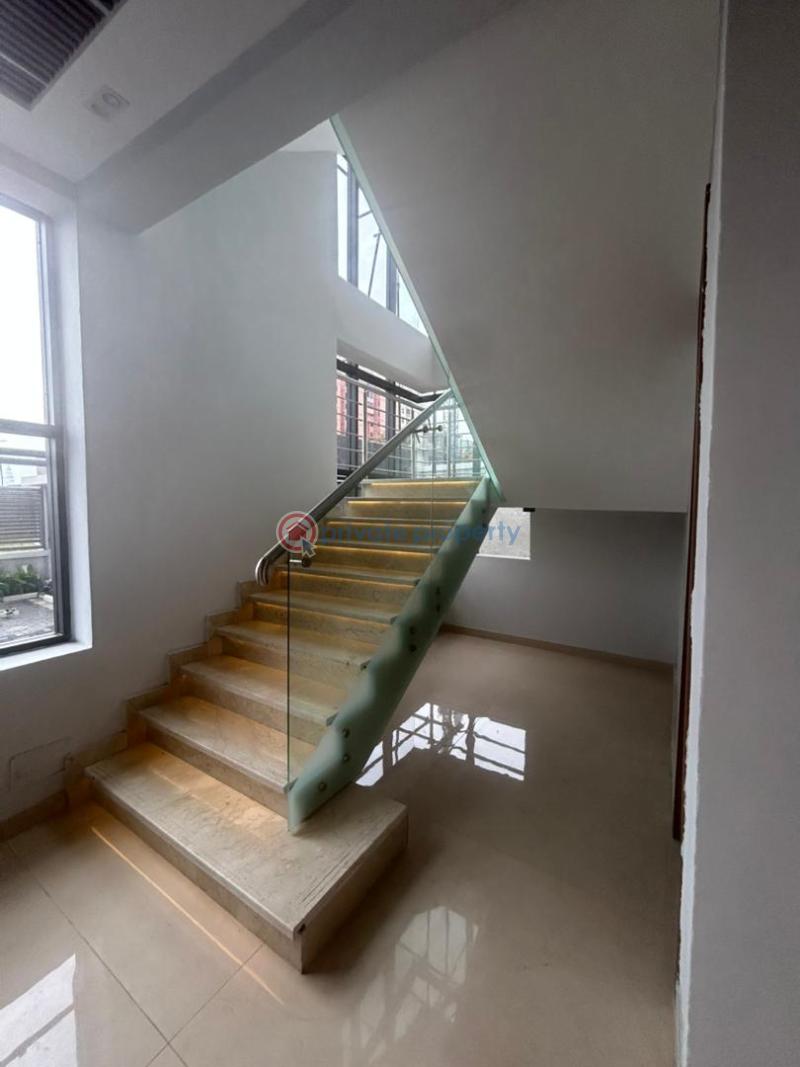 6 bedroom House For Sale Banana Island Ikoyi Lagos - 4