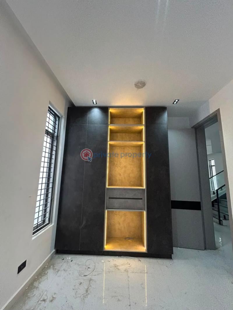6 bedroom House For Sale Ikoyi Lagos - 10