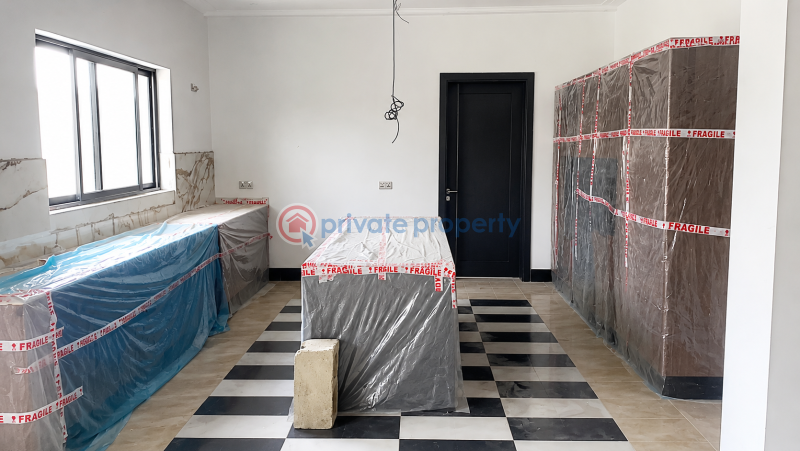 6 bedroom House For Sale Banana Island Ikoyi Lagos - 2