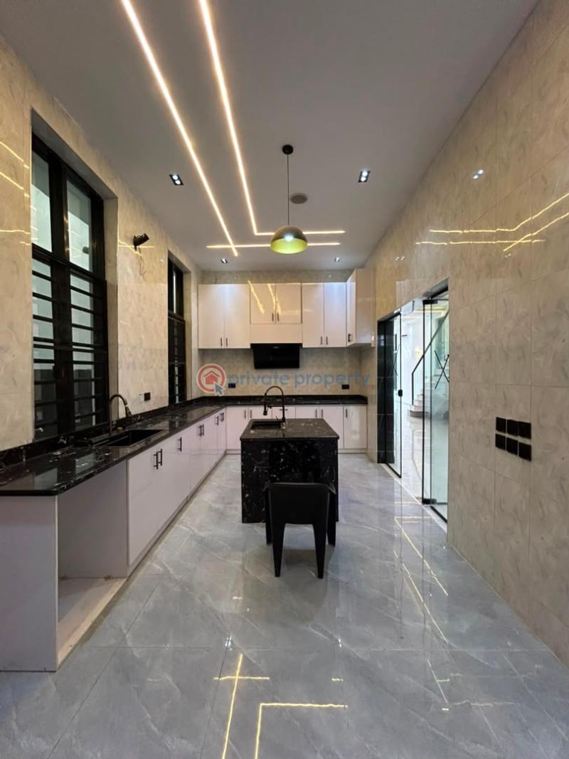 6 bedroom Detached Duplex For Sale Chevron Drive Lekki Lagos - 6
