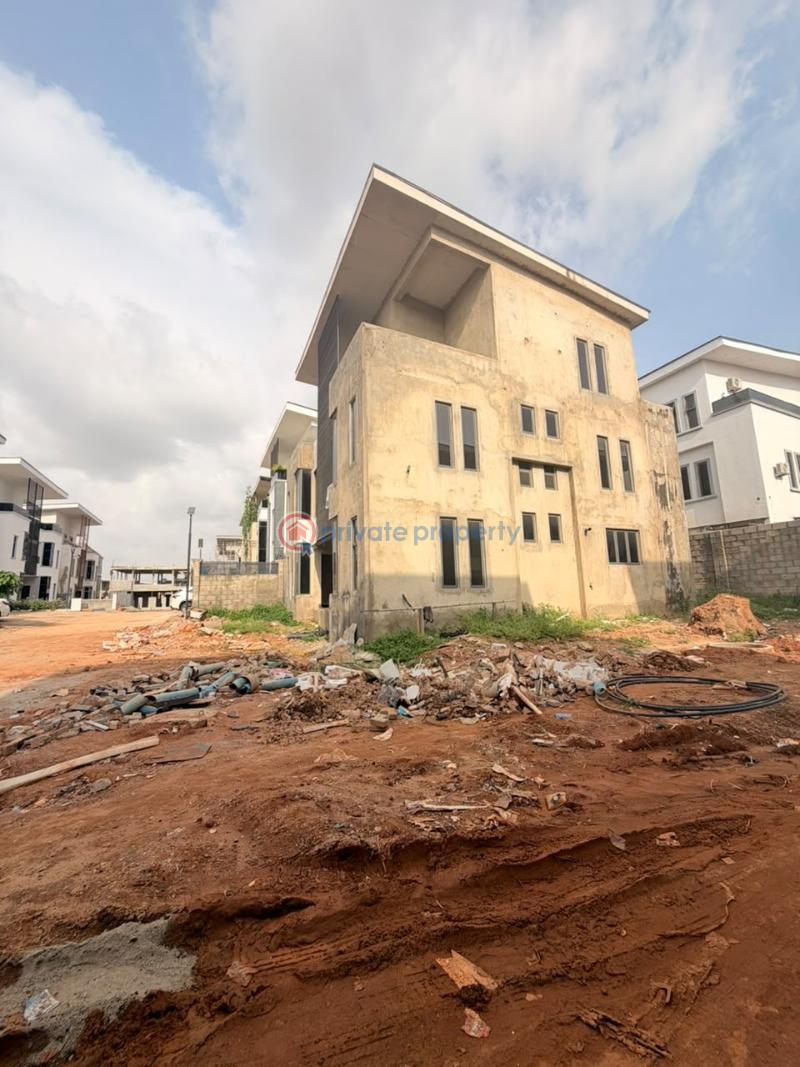 6 bedroom Detached Duplex For Sale Wuye Abuja Phase 2  - 0