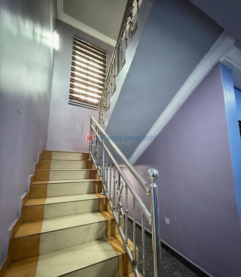 6 bedroom Detached Duplex For Sale Farm Road 2 Eliozu Port Harcourt Rivers - 13