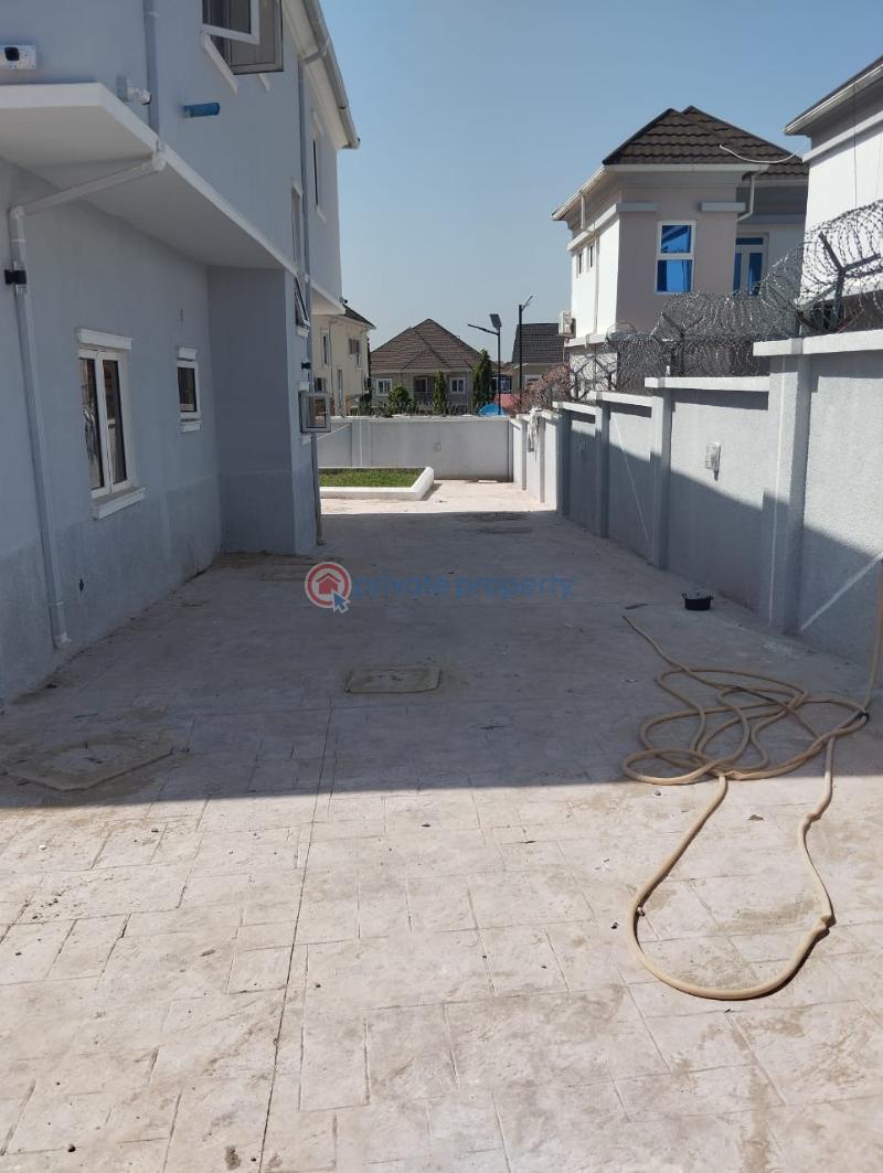 6 bedroom Duplex For Sale Asokoro Abuja Phase 1  - 4