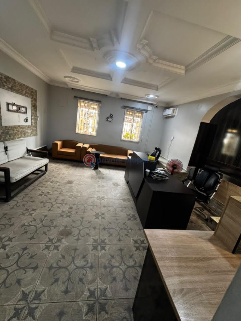 Commercial Property For Rent At Ayo Adeniji Street, Near Eyin High School, Orita Challenge, Ibadan Ibadan Oyo - 7