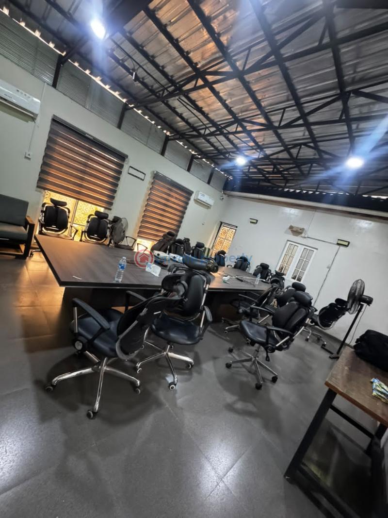 Commercial Property For Rent At Ayo Adeniji Street, Near Eyin High School, Orita Challenge, Ibadan Ibadan Oyo - 9