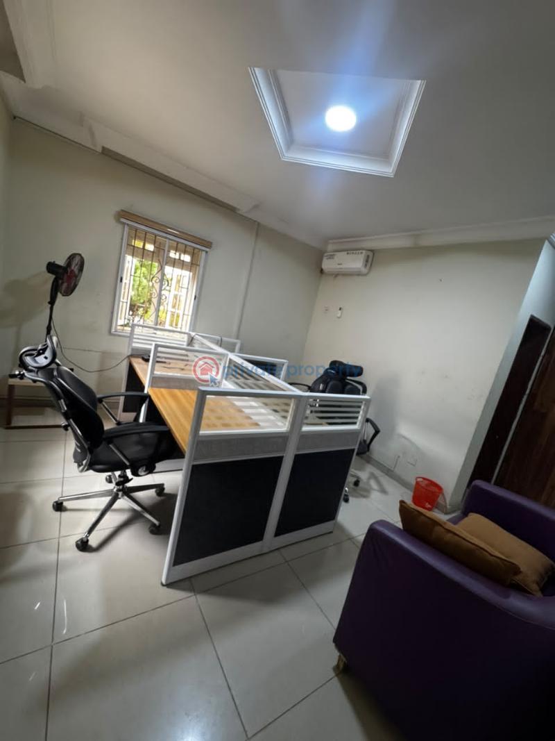Commercial Property For Rent At Ayo Adeniji Street, Near Eyin High School, Orita Challenge, Ibadan Ibadan Oyo - 10