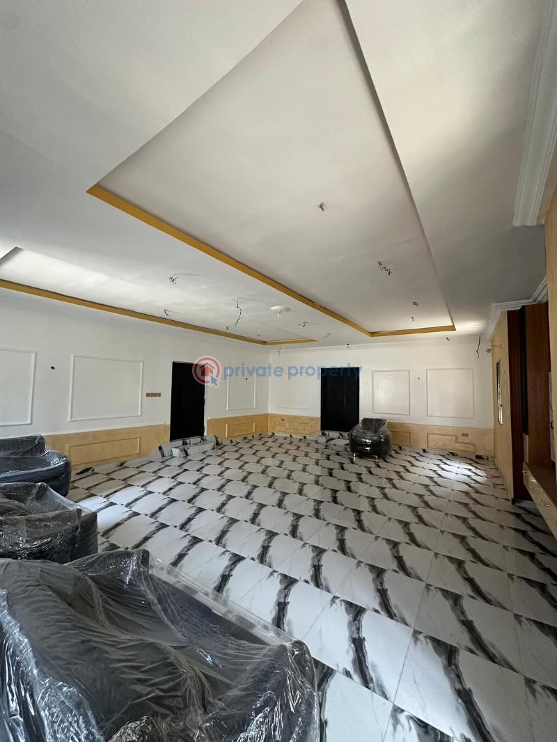 6 bedroom Detached Duplex For Sale Off Sars Road, Portharcourt City Port Harcourt Rivers - 3