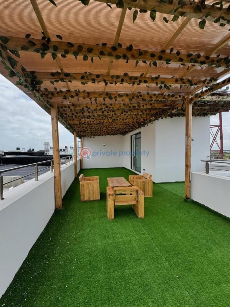 6 bedroom House For Sale Chevron Lekki Lagos - 11