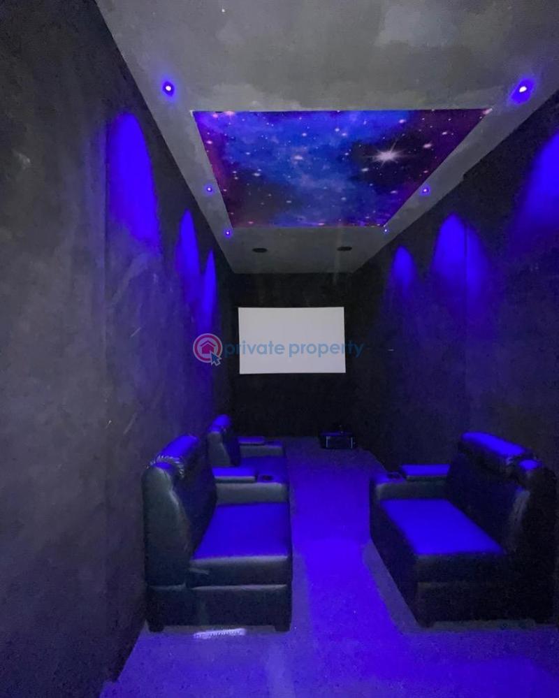 6 bedroom House For Sale Chevron Lekki Lagos - 9