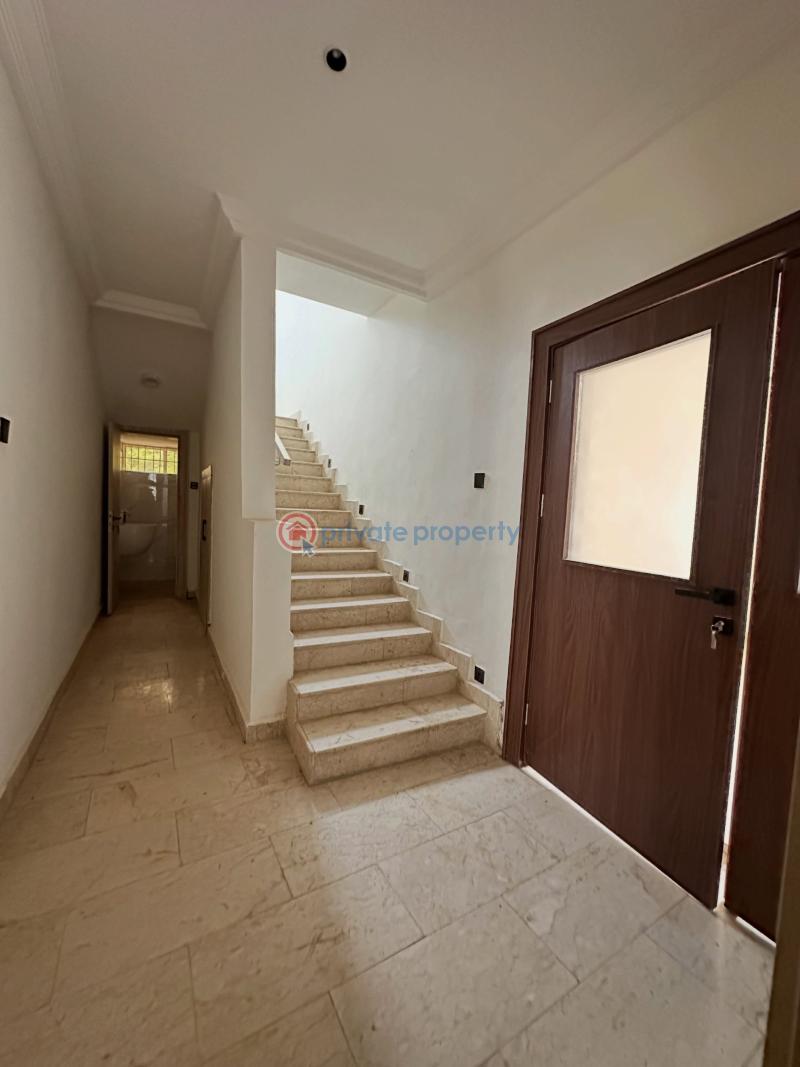 6 bedroom Detached Duplex For Sale Kukwuaba Abuja Phase 2  - 4