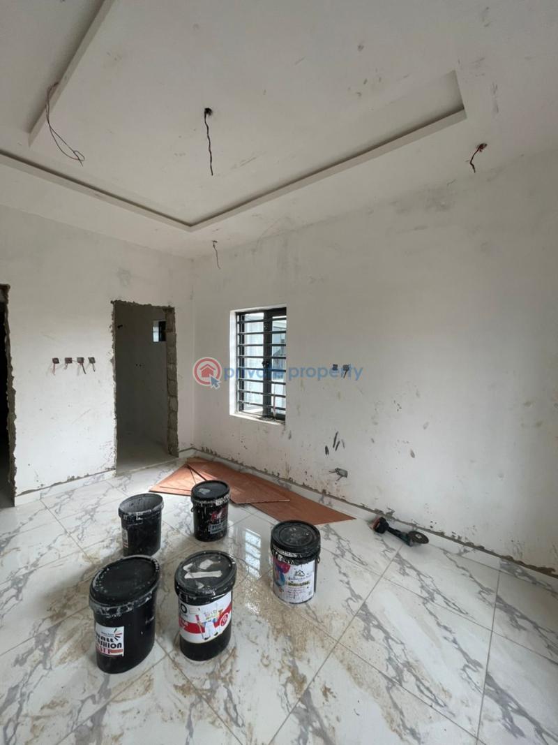 6 bedroom Detached Duplex For Sale Magodo GRA Phase 2 Kosofe/Ikosi Lagos - 2