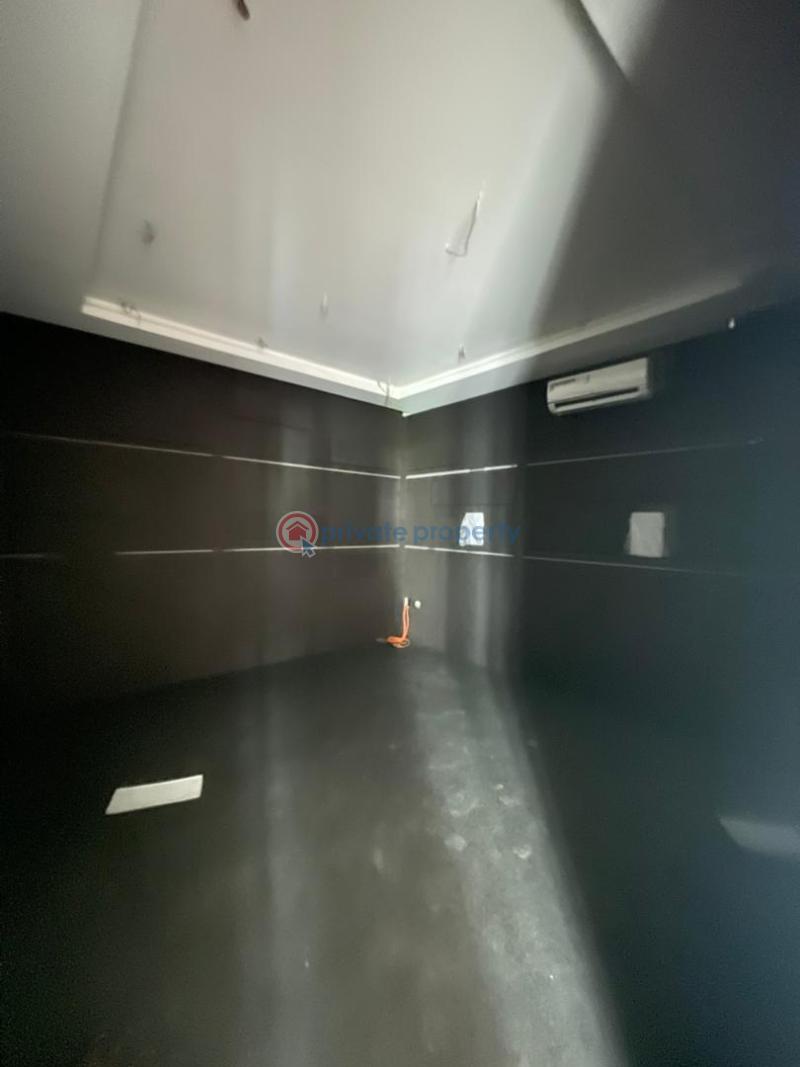 6 bedroom Detached Duplex For Sale Banana Island Ikoyi Lagos - 2