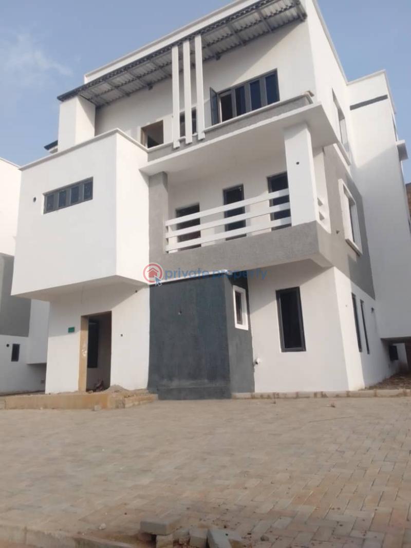 6 bedroom Detached Duplex For Sale Guzape Abuja Phase 1  - 4