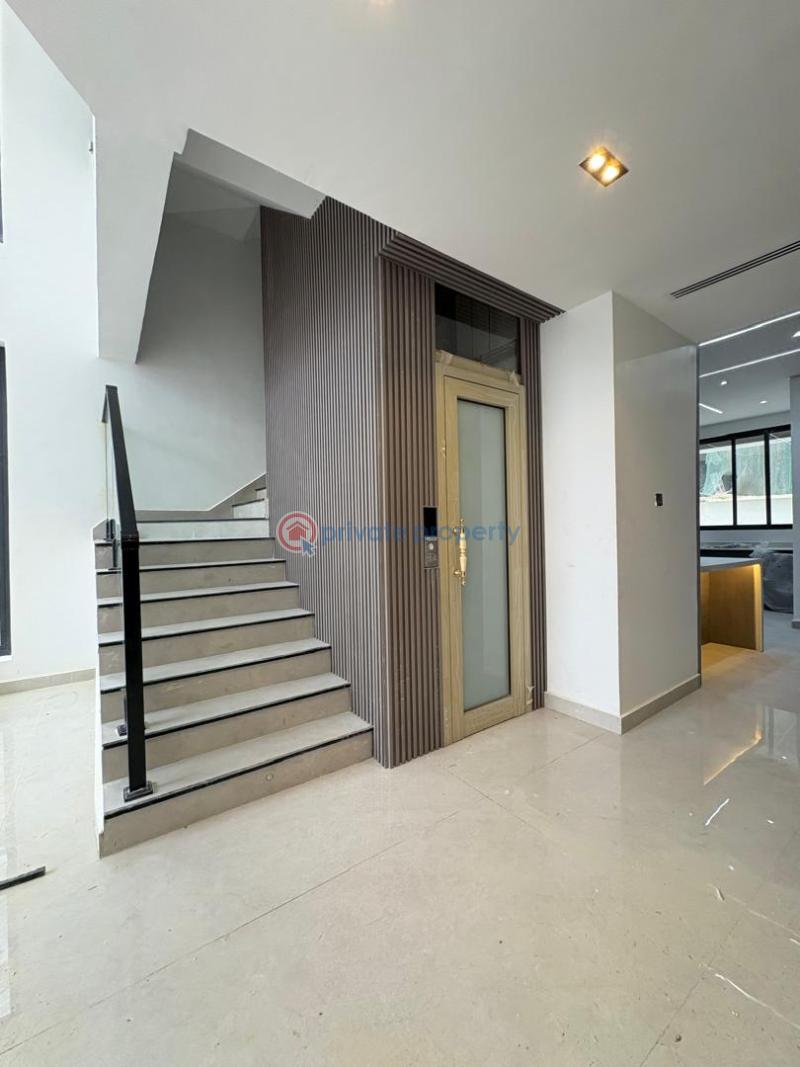 6 bedroom Detached Duplex For Sale Lekki Phase 1 Lagos - 14
