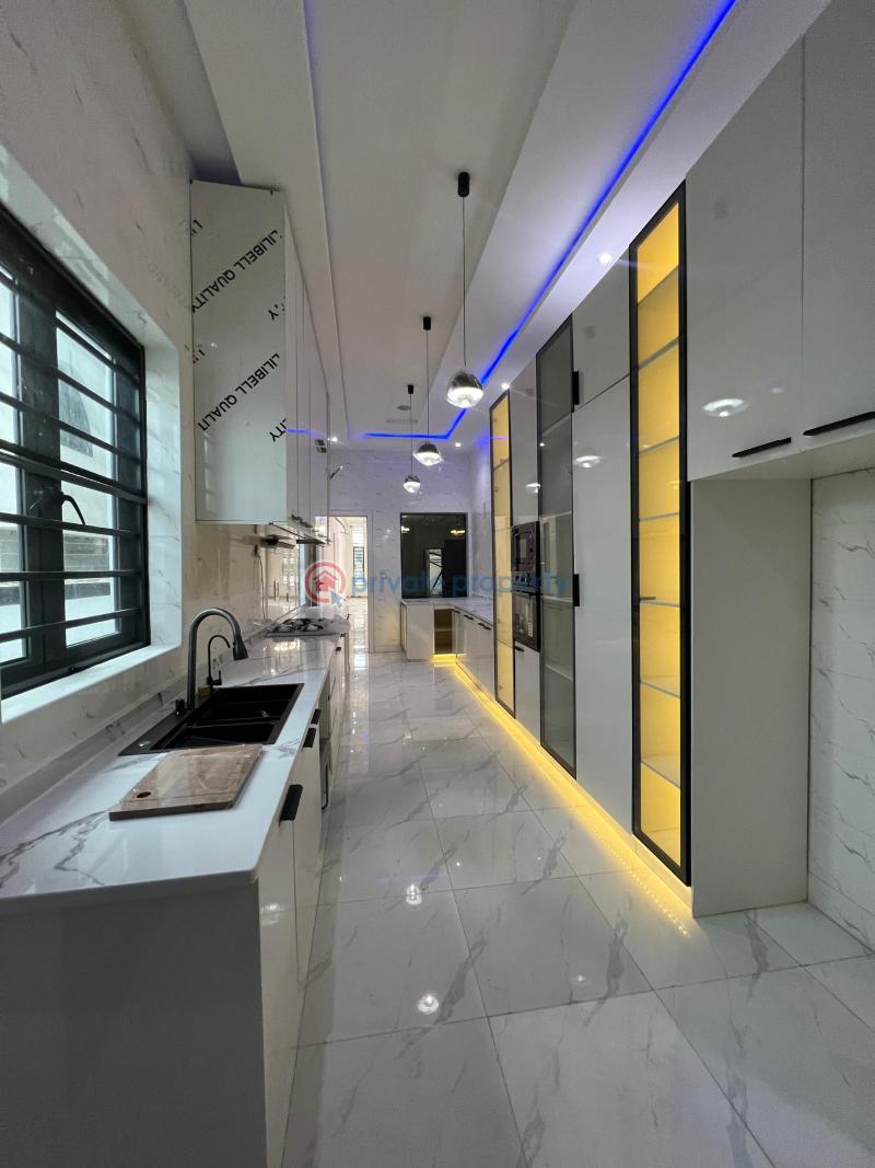 6 bedroom Duplex For Sale Ikota Lekki Lagos - 6