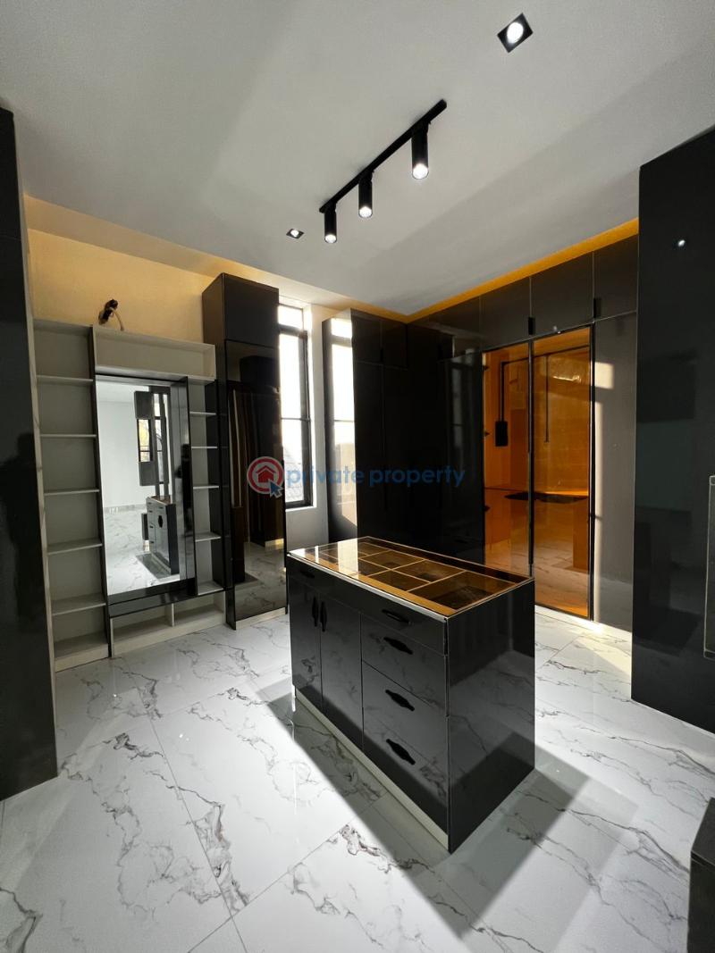 6 bedroom Detached Duplex For Sale Ikota Lekki Lagos - 5