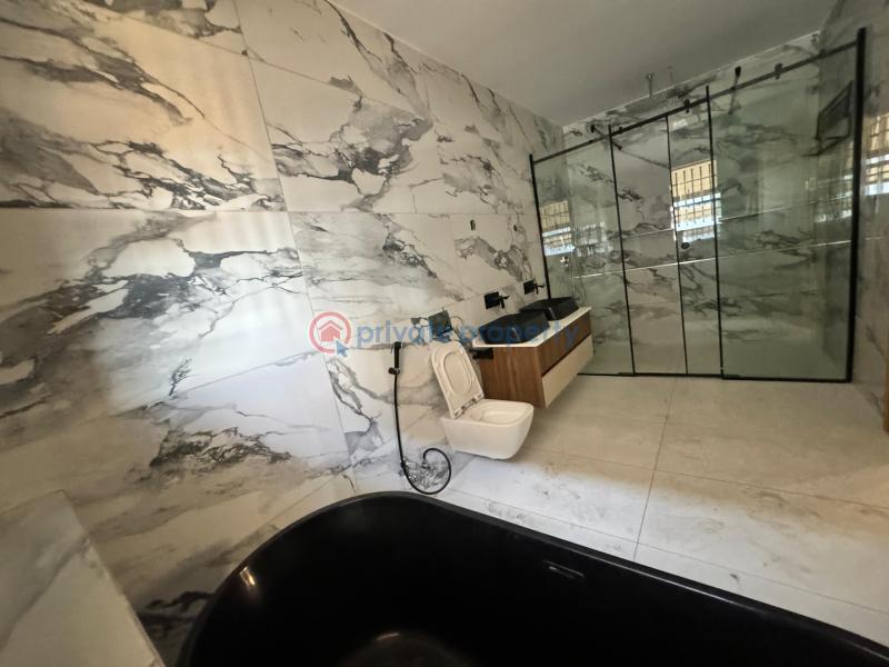 6 bedroom Detached Duplex For Sale Guzape Abuja Phase 1  - 5