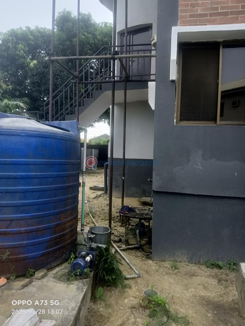 6 bedroom Detached Duplex For Sale Oke Ira Nla Lagos Ajah Lagos - 3
