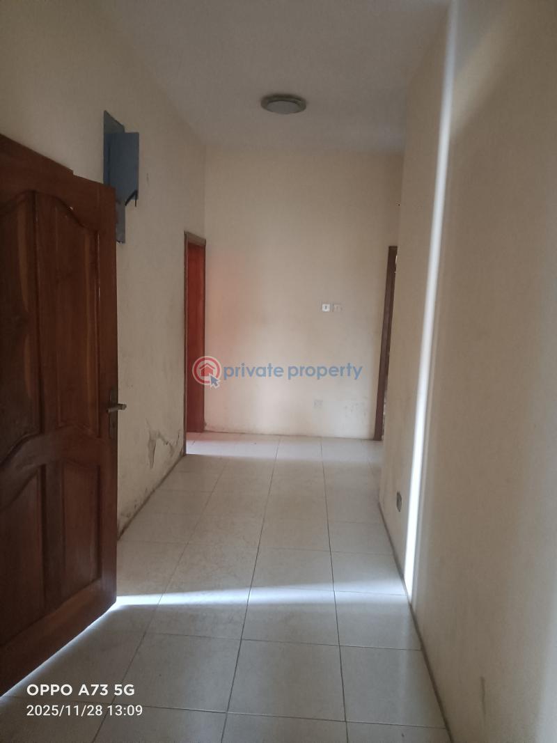 6 bedroom Detached Duplex For Sale Oke Ira Nla Lagos Ajah Lagos - 9