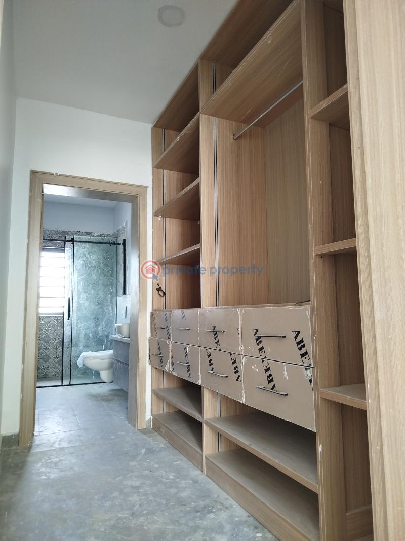 5 bedroom Detached Duplex For Sale Lekki Phase 1 Lagos - 17