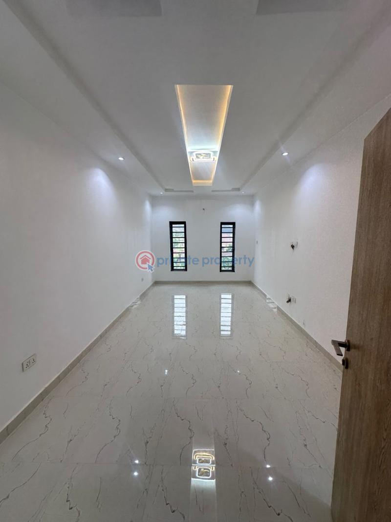 6 bedroom Detached Duplex For Sale Apo Resettlement Apo Abuja Phase 2  - 1