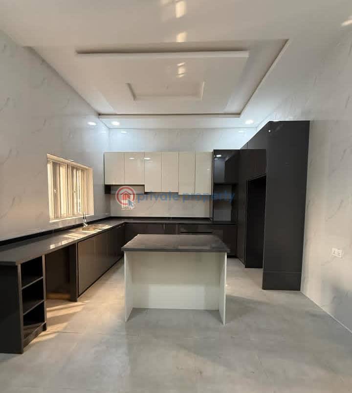 6 bedroom Detached Duplex For Sale Karsana Abuja Phase 3  - 2