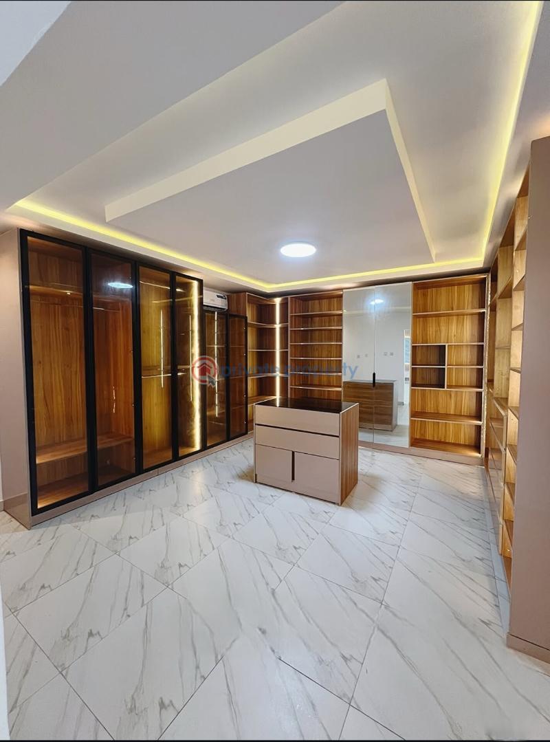 6 bedroom Detached Duplex For Sale Victoria Garden City Lekki Lagos - 16