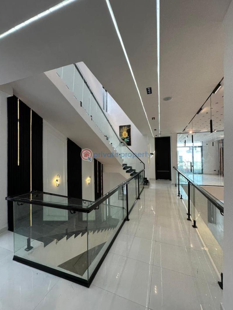 6 bedroom House For Sale Chevron Lekki, Lagos. Lekki Lagos - 7