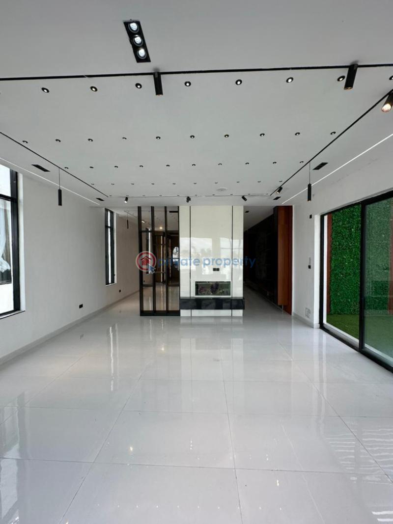 6 bedroom House For Sale Chevron Lekki, Lagos. Lekki Lagos - 1