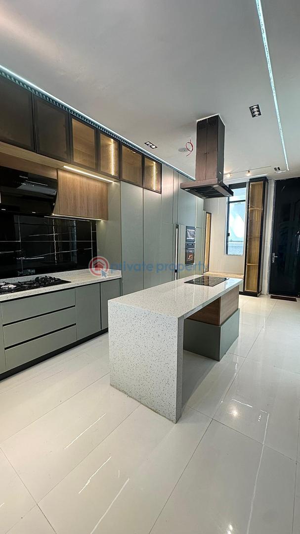 6 bedroom House For Sale Chevron Drive Lekki Lagos - 12