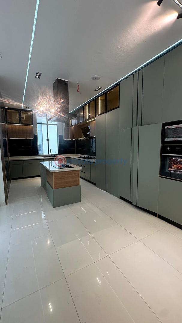 6 bedroom House For Sale Chevron Drive Lekki Lagos - 5