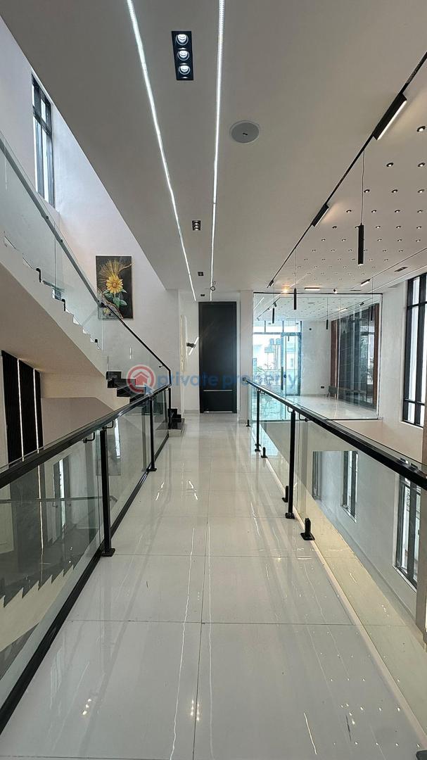 6 bedroom House For Sale Chevron Drive Lekki Lagos - 13