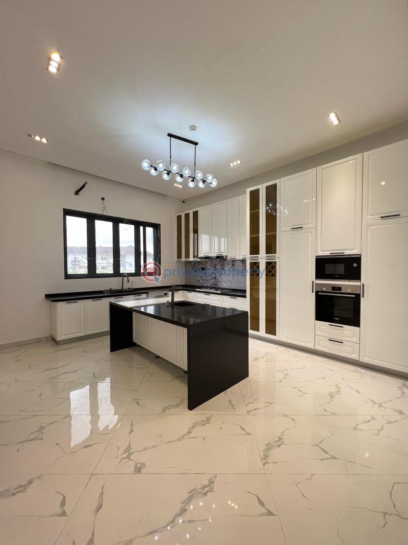 6 bedroom Detached Duplex For Sale Osapa London Lekki Lagos - 3