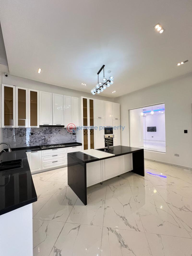 6 bedroom Detached Duplex For Sale Osapa London Lekki Lagos - 4