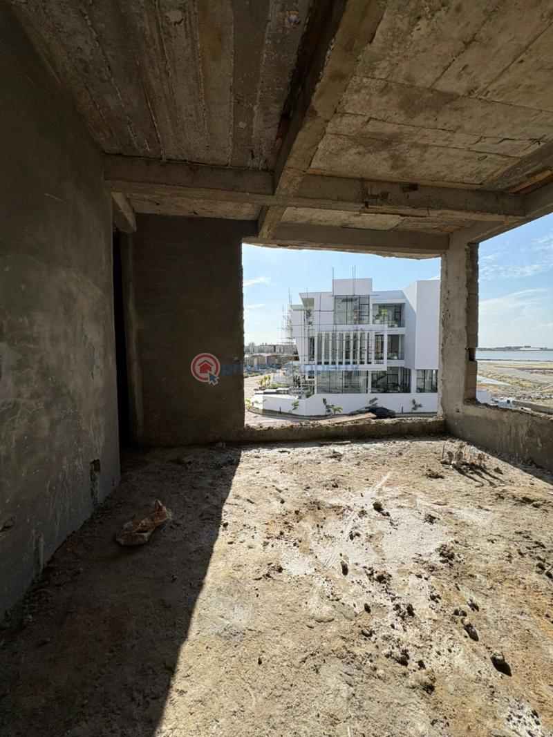 6 bedroom Detached Duplex For Sale Osapa Lekki Lagos - 10