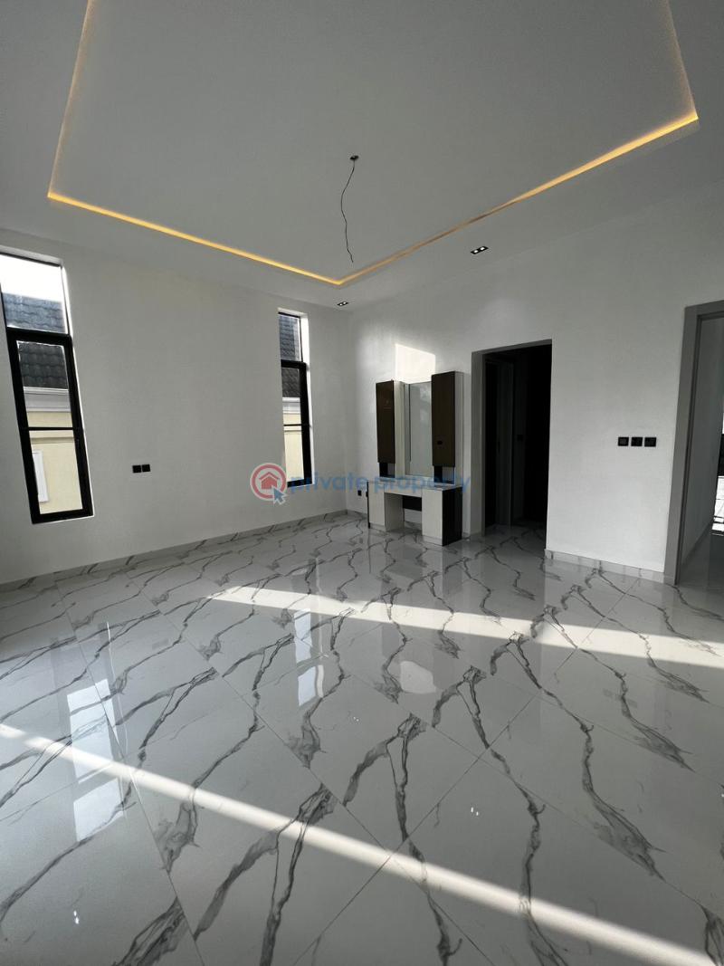 6 bedroom Detached Duplex For Sale Ikota Lekki Lagos - 3