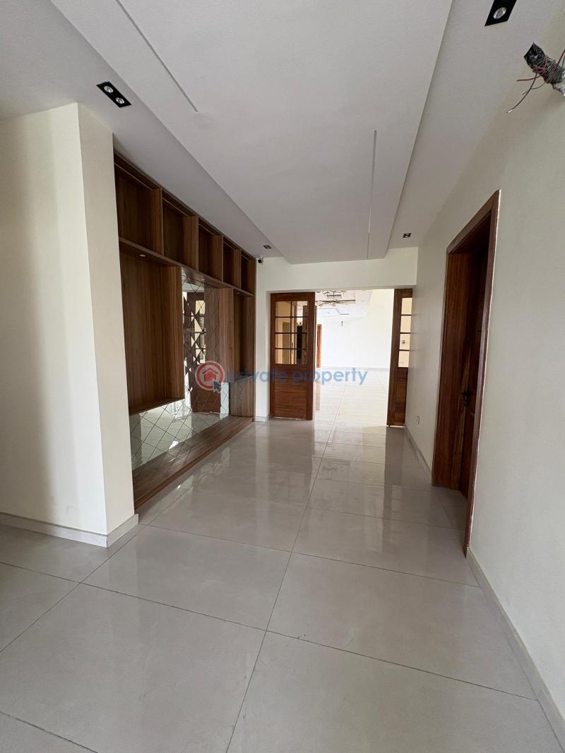 6 bedroom Maisonette For Sale Abraham Adesanya Ajah Lagos - 4