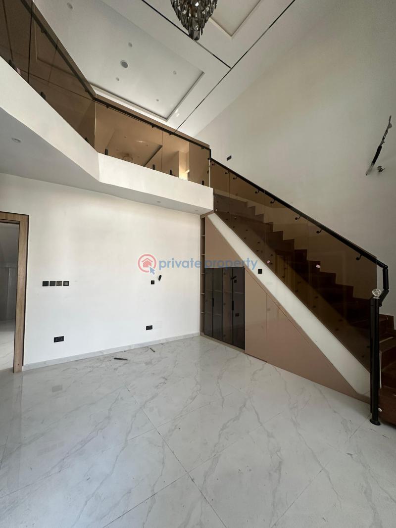 6 bedroom House For Sale Lekki Lagos - 14