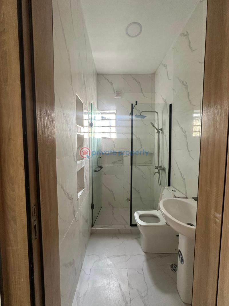 6 bedroom House For Sale Lekki Lagos - 15