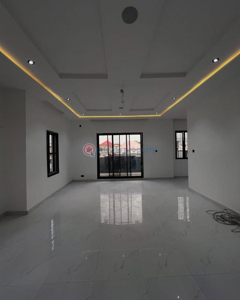 6 bedroom Detached Duplex For Sale Guzape Main Guzape Abuja Phase 1  - 2