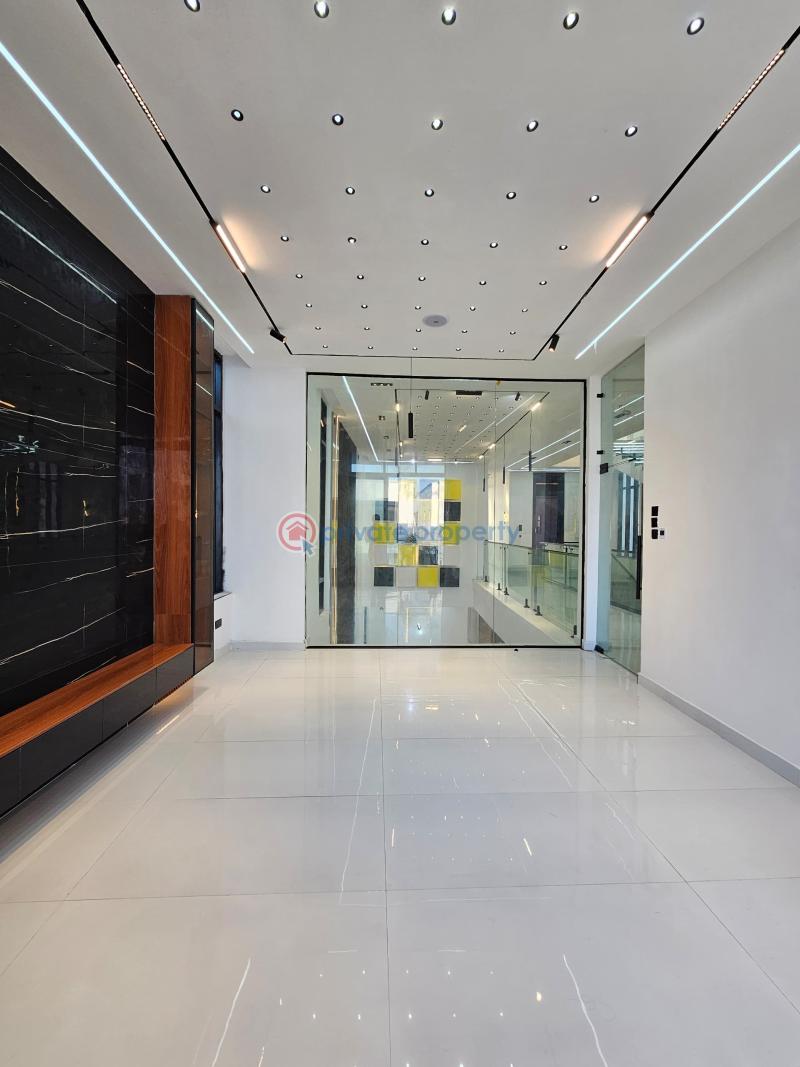 6 bedroom House For Sale Chevron Lekki Lagos - 17