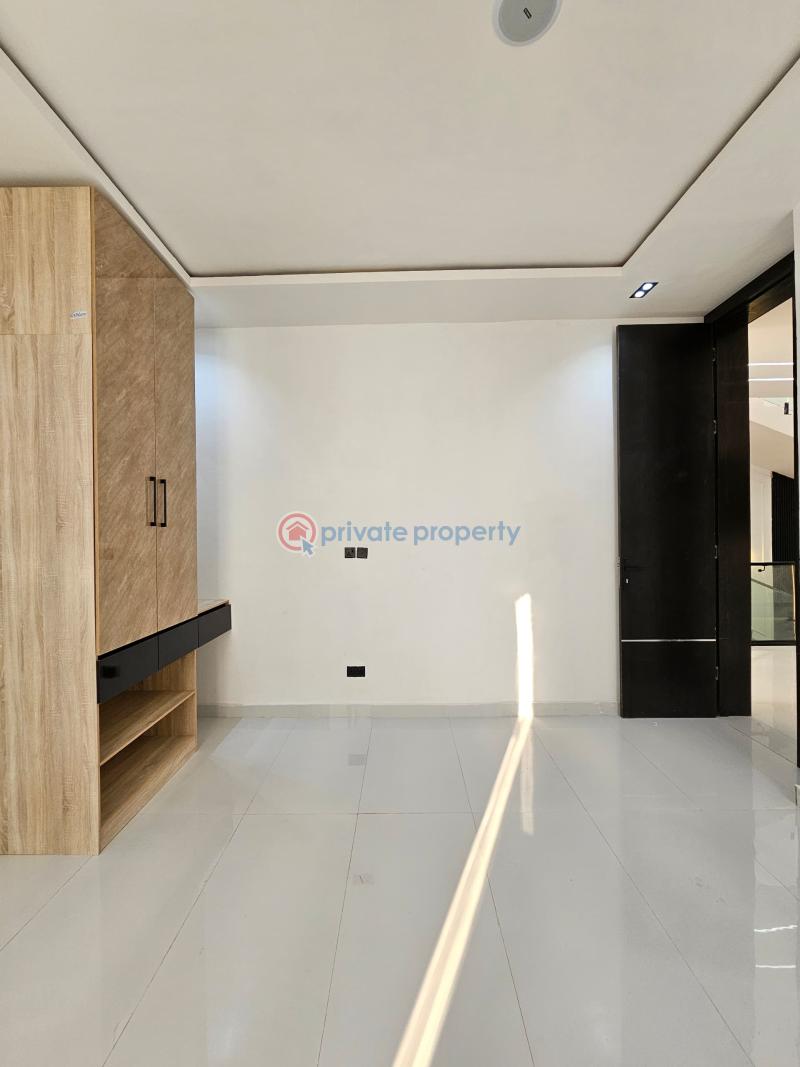 6 bedroom House For Sale Chevron Lekki Lagos - 20