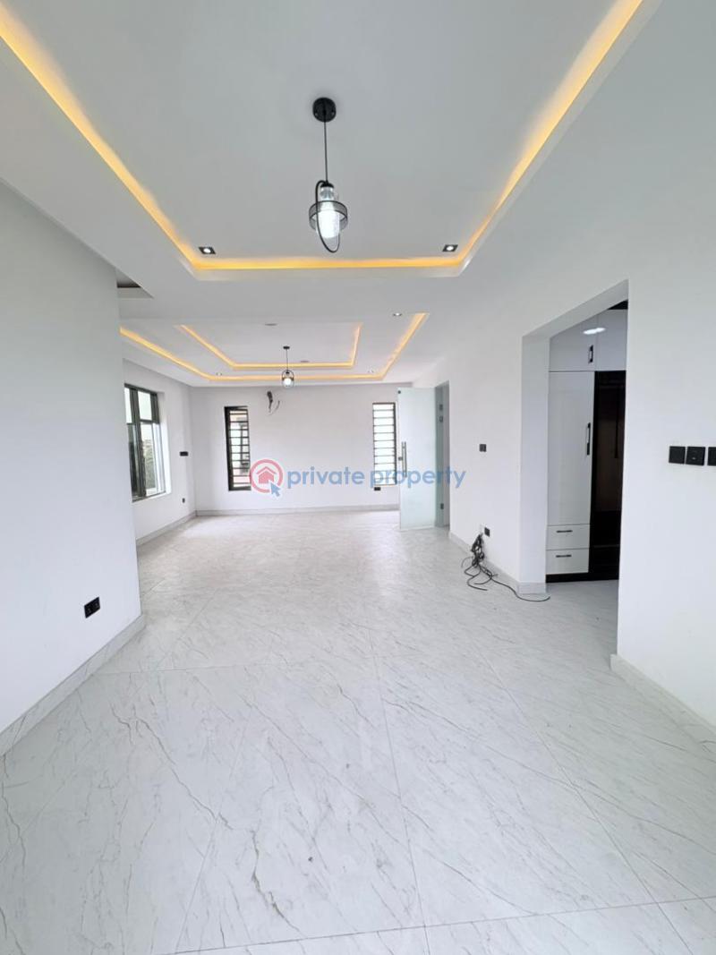 6 bedroom Detached Duplex For Sale Ajah Lagos - 2