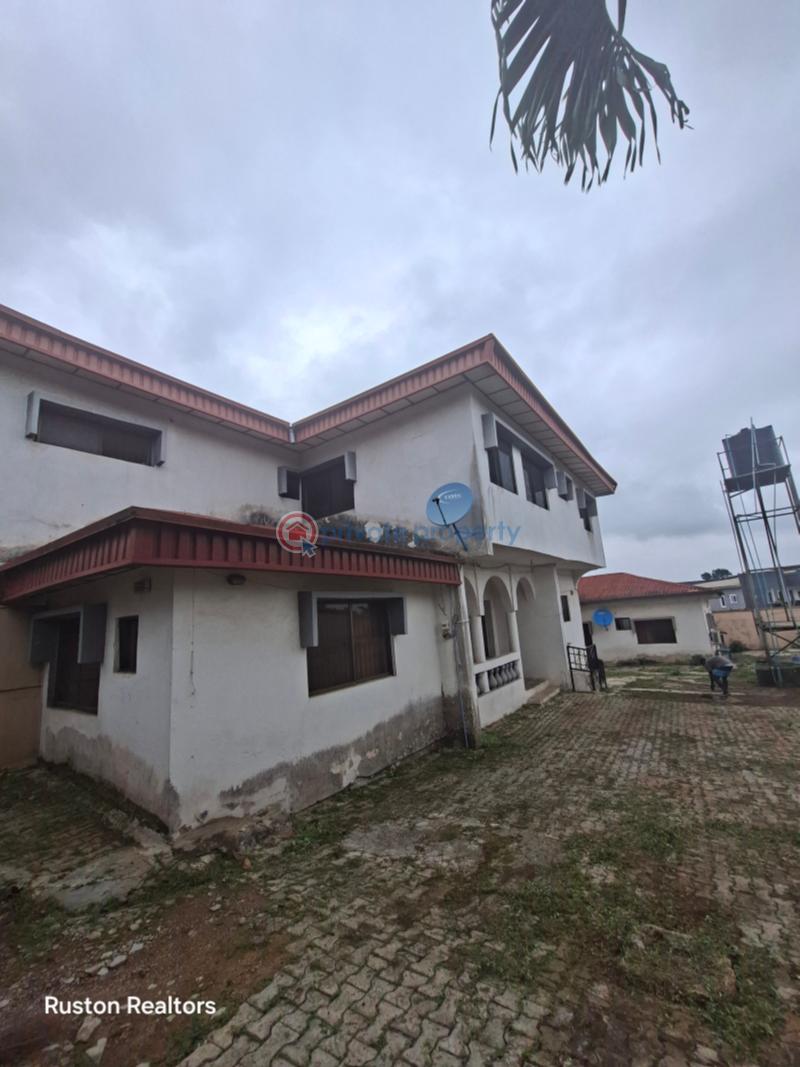 Mixed use Land For Sale Off Government House Road. Agodi Ibadan Oyo - 1