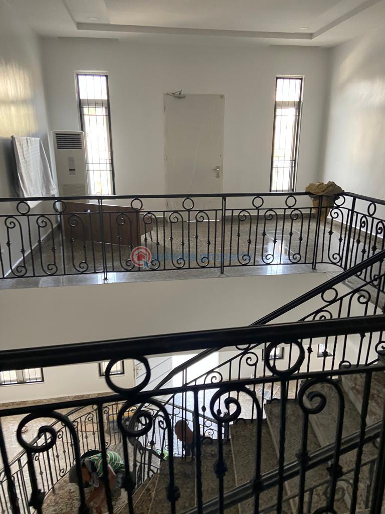 6 bedroom House For Sale Guzape District Abuja Abuja Phase 1  - 5