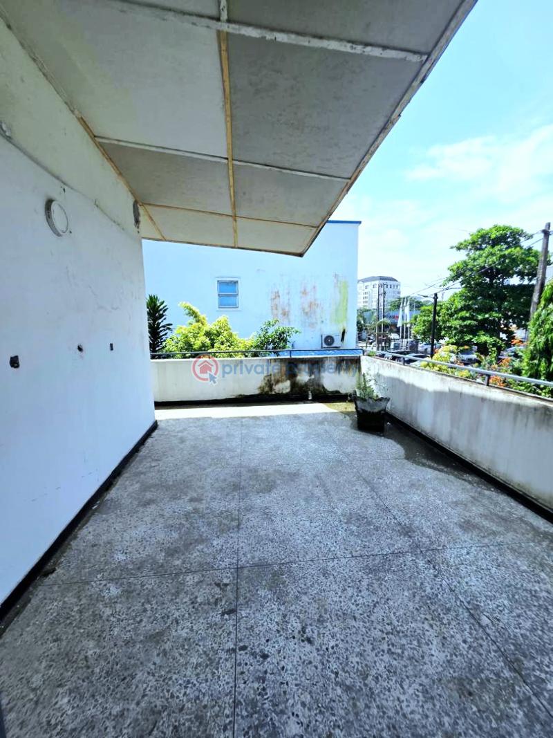 6 bedroom Office For Rent Victoria Island Lagos - 8