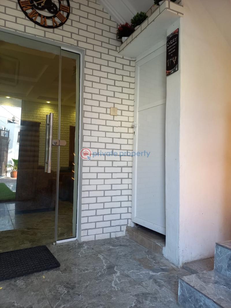 6 bedroom Duplex Short let Ogudu Lagos - 12
